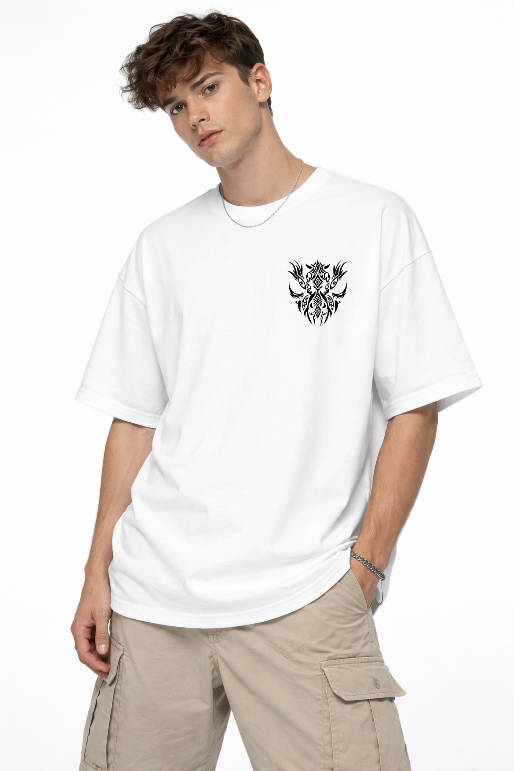 Tribal – Oversized White T-Shirt