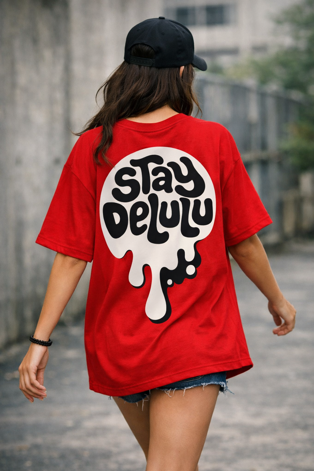 Stay Delulu – Oversized Red T-Shirt