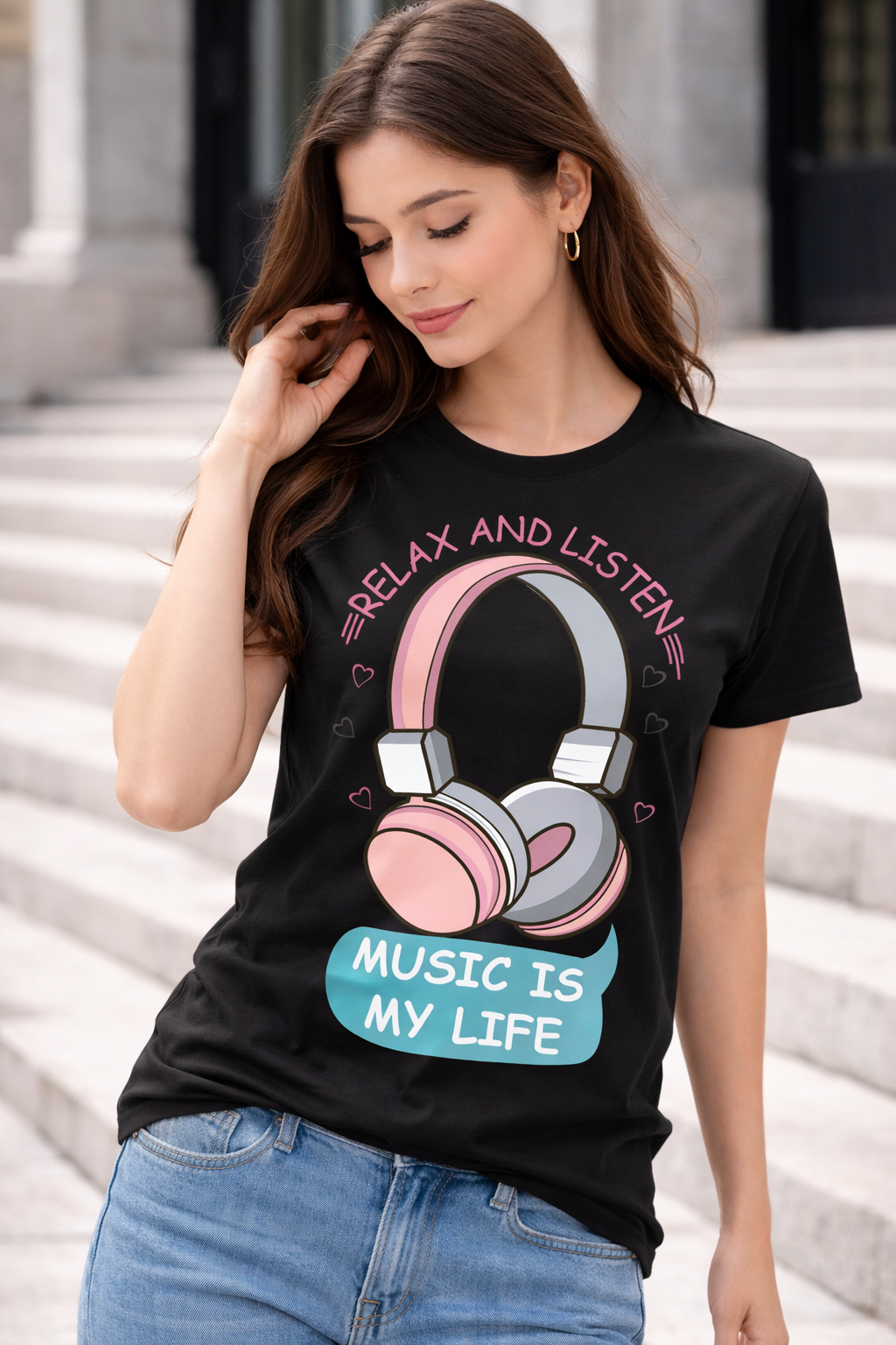 Relax & Listen Black T-shirt